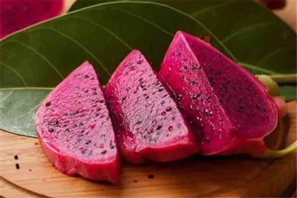红心火龙果为什么掉色洗不掉,红心火龙果为什么会掉色 红心火龙果为什么掉色洗不掉,红心火龙果为什么会掉色