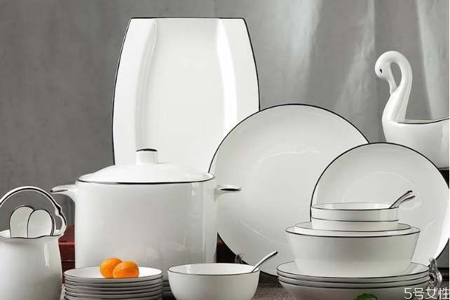 饭碗什么颜色有讲究吗,饭碗的颜色有禁忌吗