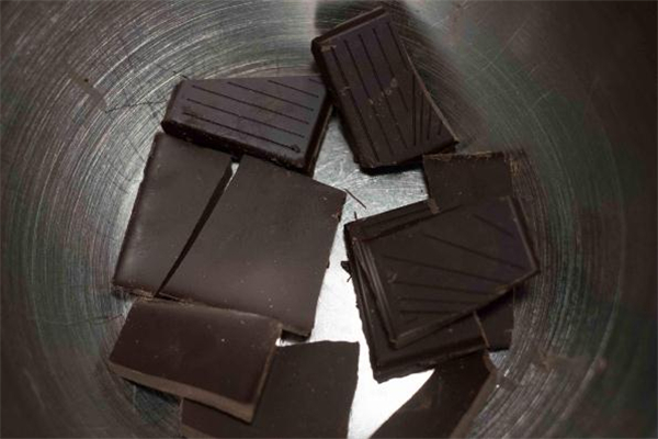 最好的黑巧克力牌子排名,纯黑巧克力哪个牌子好