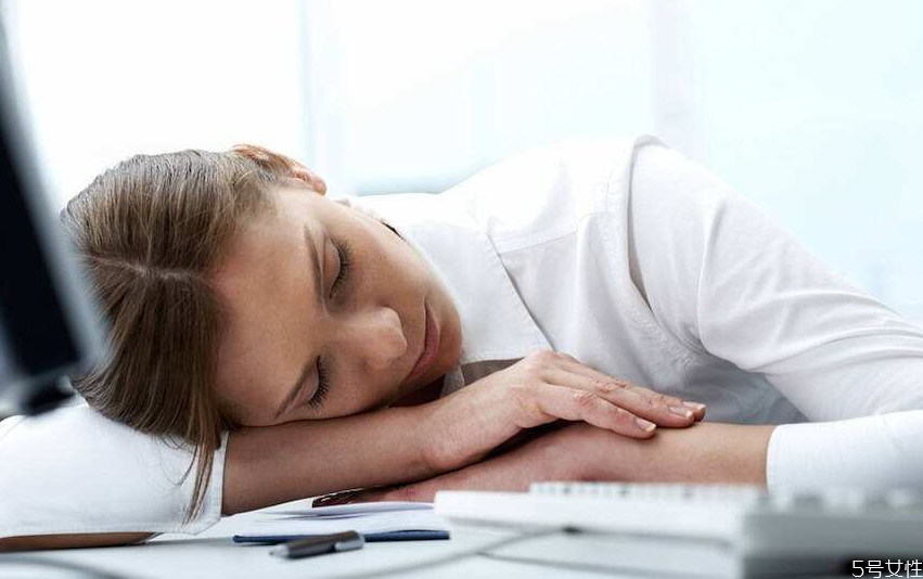 冬天午睡好吗,冬天中午午睡好吗