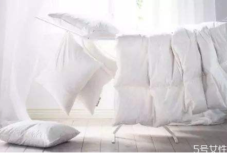 怎样快速去除被子上的霉味,被子上有霉味怎么处理