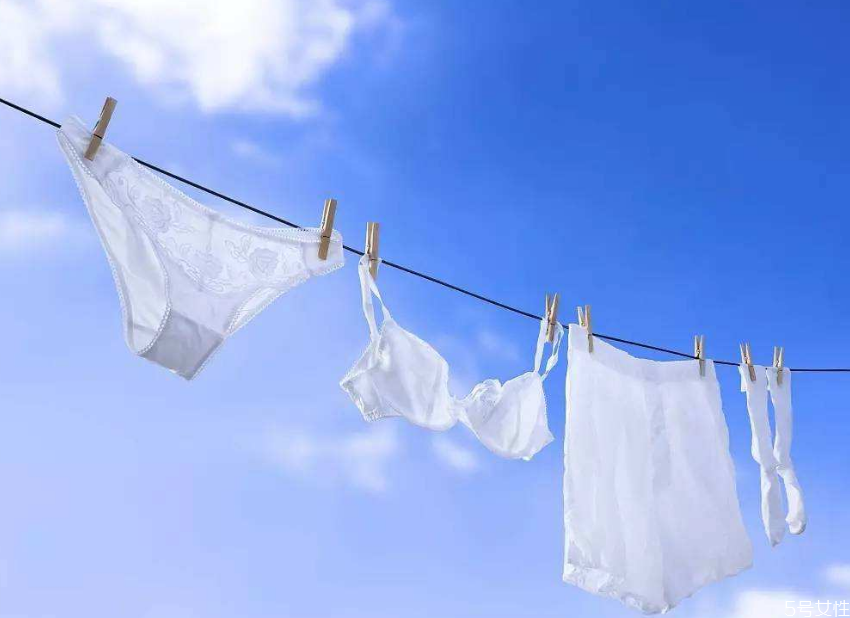 漂衣服要用开水吗,漂衣服用什么水