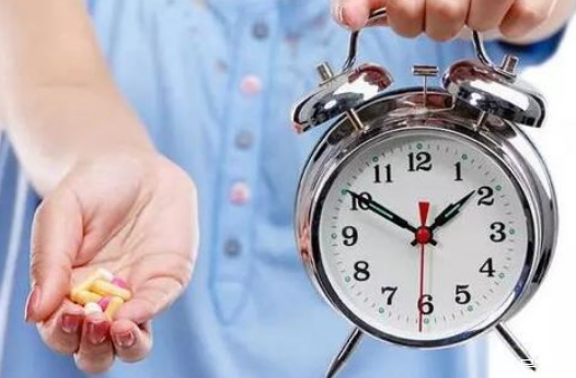 低血压的人能喝酒吗可以喝酒吗,血压高和喝酒有关系吗