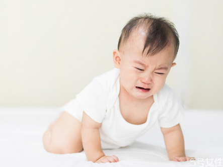 宝宝异物卡喉怎么判断没事,宝宝有异物卡在喉咙怎么办