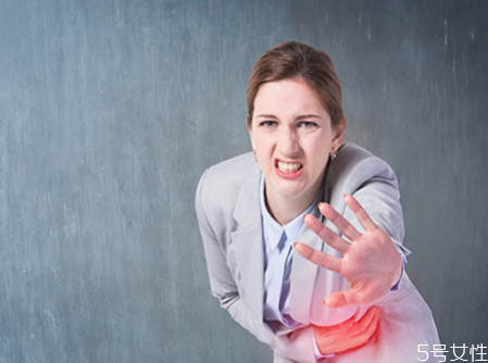 清宫后碰了冷水会怎样,做完清宫后可以碰冷水吗