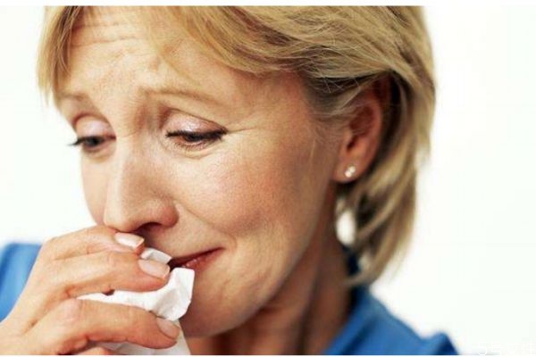 霉菌性阴炎怎么引起的,女性霉菌性阴炎怎么引起的原因