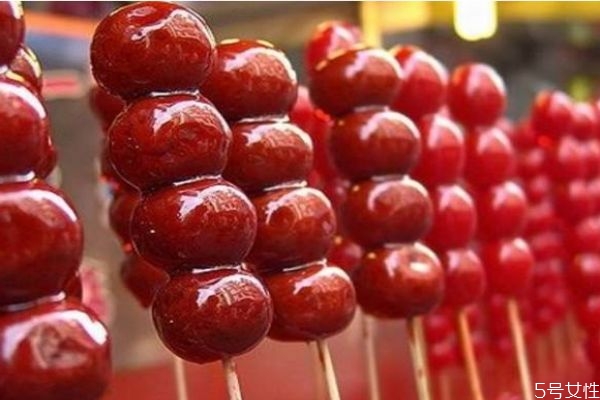 孕妇早期可以吃糖葫芦吗,草莓冰糖葫芦孕妇可以吃吗 孕妇早期可以吃糖葫芦吗,草莓冰糖葫芦孕妇可以吃吗