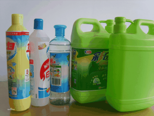 洗衣液和洗洁精哪个洗衣服好,洁净洗衣液 洗衣液和洗洁精哪个洗衣服好,洁净洗衣液