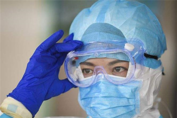 面屏和护目镜怎么消毒,擦洗眼镜正确的方法