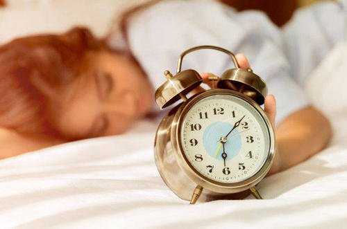 起床起太猛了会怎么样,起床起猛了有什么危害 起床起太猛了会怎么样,起床起猛了有什么危害