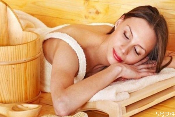 汗蒸女人汗蒸的好处和坏处,女性汗蒸的坏处