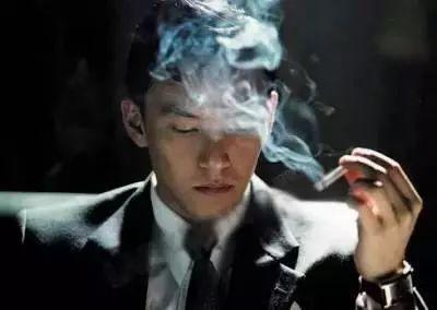 戒烟后多久痰排完,戒烟后喉咙里的痰多久能排完