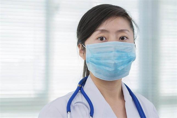 上班要戴口罩吗,上班难道要一直戴口罩么