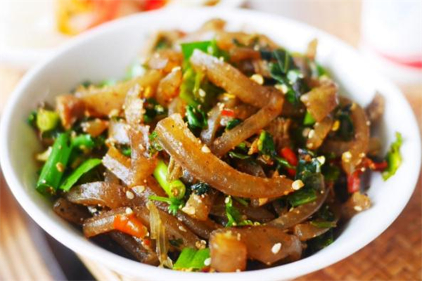 凉拌猪皮的做法大全家常做法窍门,凉拌猪皮的做法 凉拌猪皮的做法大全家常做法窍门,凉拌猪皮的做法