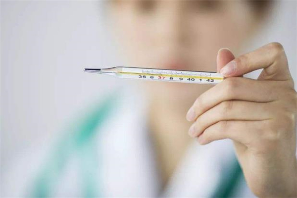 腋下体温计和体温枪哪个准,体温计和体温枪哪个准确