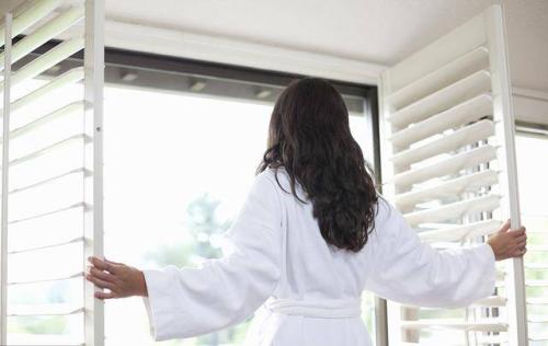 为什么每天要开窗通风,为什么要开窗通风换气