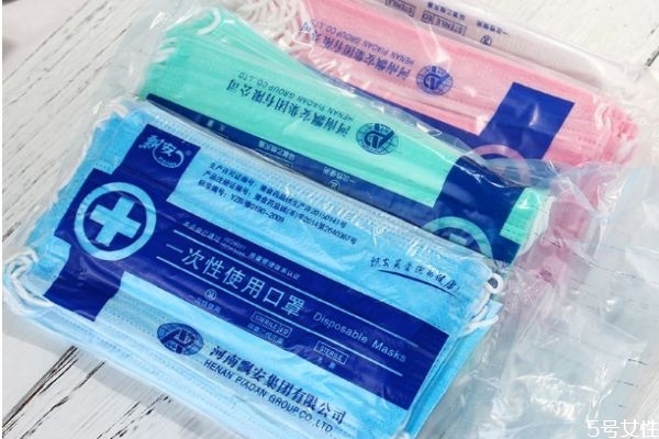 医用外科口罩和一次性口罩的区别图片,医用外科口罩和一次性口罩的区别?