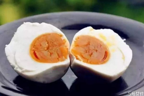 鸭蛋有啥营养价值,鸭蛋的营养价值及功效和作用