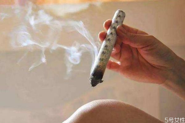 艾灸对妇科有好处吗,艾灸能治疗子宫腺肌症吗