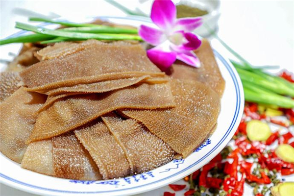 毛肚用甲醛泡过鉴别,怎样清除毛肚上的甲醛