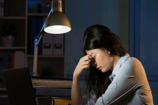 每天睡懒觉会长胖吗,睡懒觉会导致肥胖吗 每天睡懒觉会长胖吗,睡懒觉会导致肥胖吗