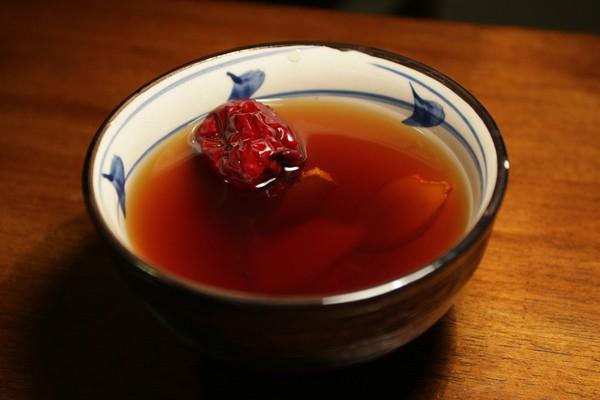 红糖姜水可以暖宫吗,生姜红糖水的功效和作用怎样可以暖宫