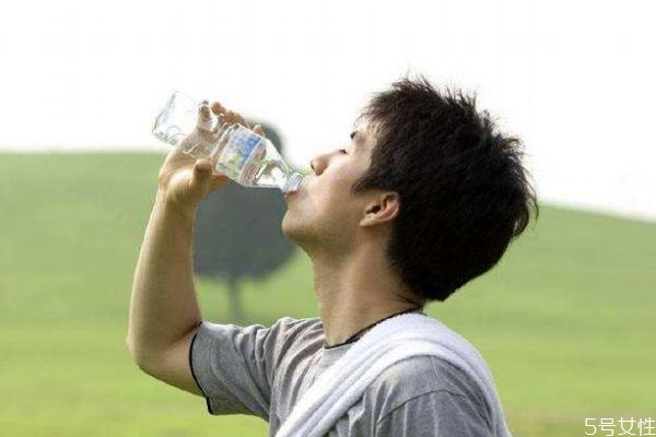 喝水的好处是什么,喝水对人体有什么好处