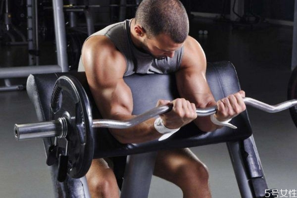 为什么有些人不爱出汗,为什么有的人爱出汗有的人不爱出汗