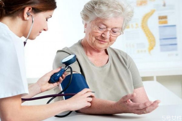 什么叫脑栓塞,脑梗塞是脑栓塞吗