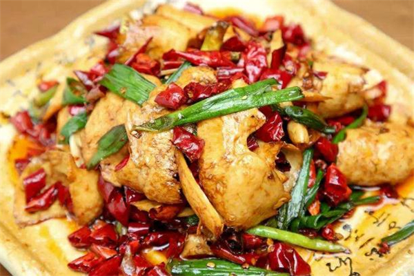 黄喉怎么做好吃?,毛肚黄喉怎么做好吃