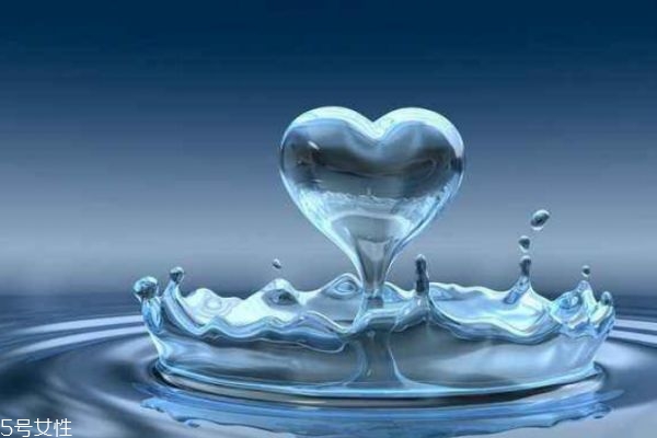 多喝热水有啥好处,多喝水热水有什么好处 多喝热水有啥好处,多喝水热水有什么好处