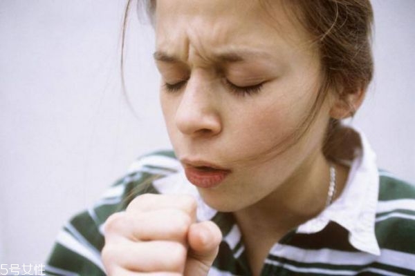 为什么咳嗽总不好,总是咳嗽一直不见好是什么原因 为什么咳嗽总不好,总是咳嗽一直不见好是什么原因