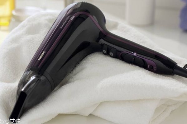 吹风机哪个牌子比较好,什么牌子的吹风机好 吹风机哪个牌子比较好,什么牌子的吹风机好