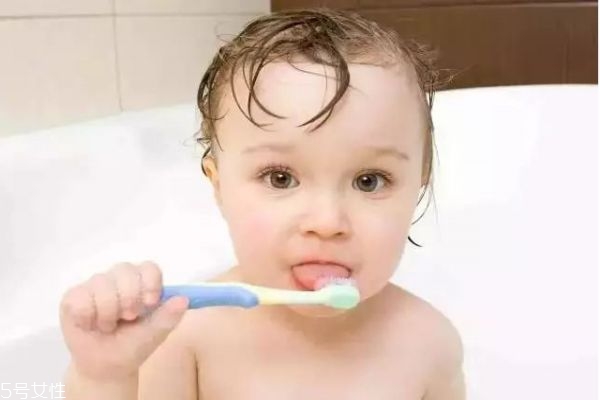 如何选择儿童牙膏,选儿童牙膏要注意什么