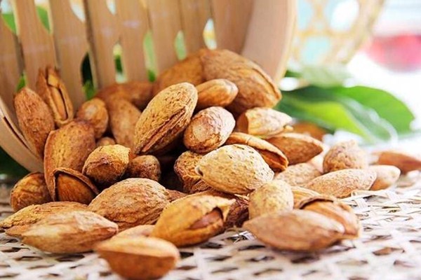 巴坦木什么样的好吃,巴坦木不能和什么吃