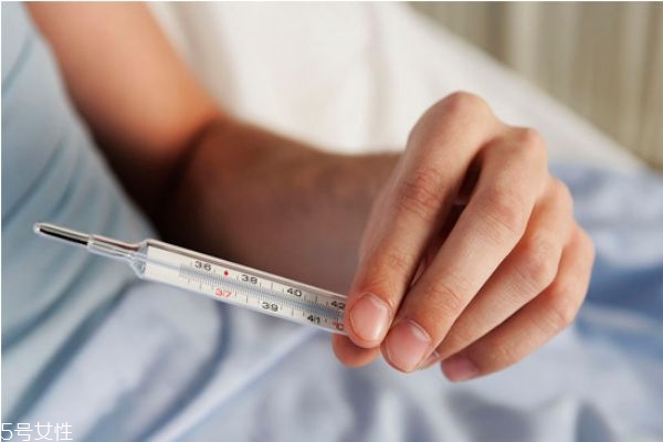 一天体温浮动多少为正常,一天内体温波动范围 一天体温浮动多少为正常,一天内体温波动范围