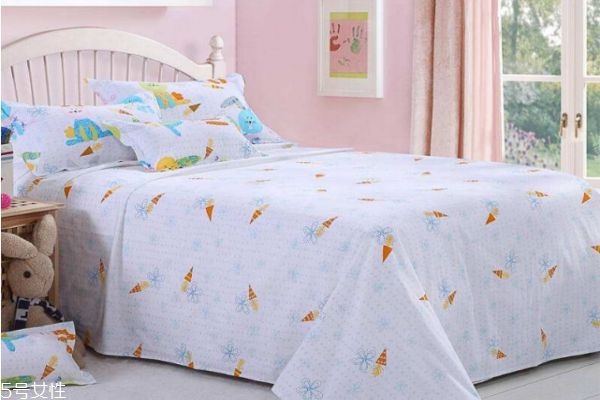 床上螨虫对人体有什么危害,每个人床上都有螨虫吗