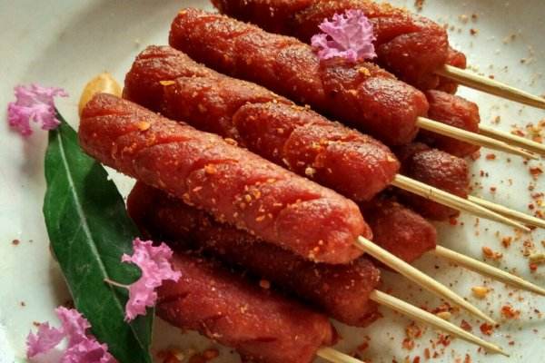 火腿肠热量高吗?,火腿肠热量高吗减肥期间能吃吗