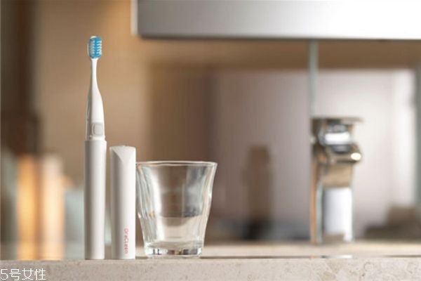 imask电动牙刷为什么这么贵,电动牙刷为什么这么贵?