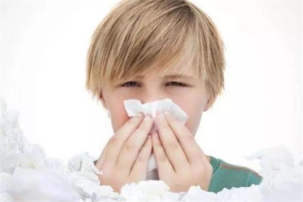 擦过鼻涕的纸巾属于什么垃圾,擦鼻涕的纸应放入哪类垃圾