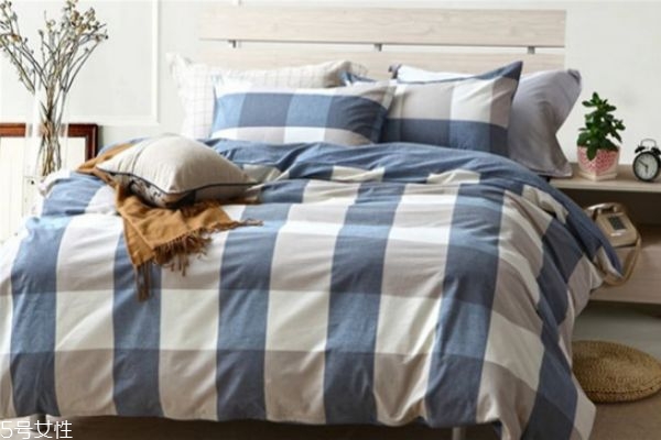 被子干洗要多少钱,聚酯纤维被子可以干洗吗