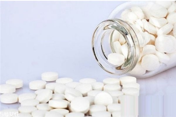 安眠药吃多少会致命,过程痛苦吗,安眠药吃多少会致命会痛苦吗