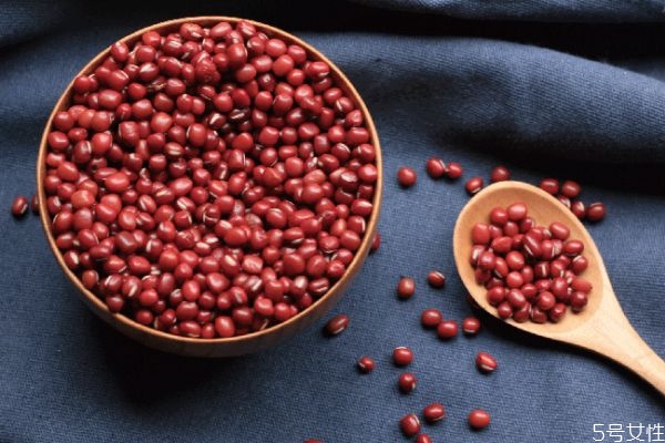 红豆的成份,红豆里面含有什么成分 红豆的成份,红豆里面含有什么成分