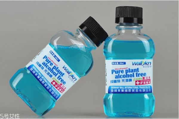 漱口水有什么功效和副作用,漱口水有用 漱口水有什么功效和副作用,漱口水有用