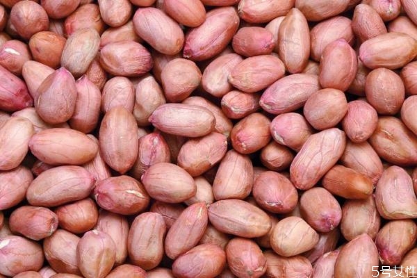 减肥期间吃花生会长胖吗,吃花生会长胖吗?