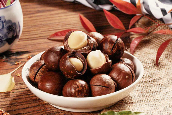 怎样挑选夏威夷果,夏威夷果是干果吗