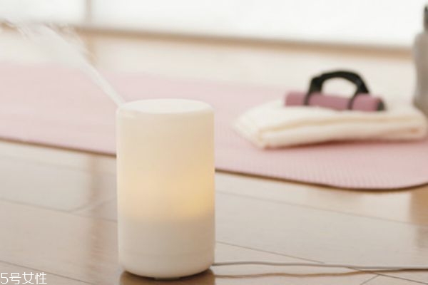 加湿器喷雾的好还是无雾的好,加湿器是有雾的好还是无雾的好 加湿器喷雾的好还是无雾的好,加湿器是有雾的好还是无雾的好