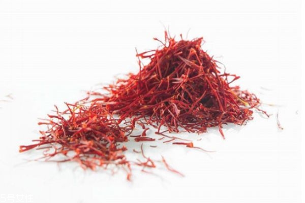 藏红花泡脚可以减肥吗?,藏红花可以用来泡脚吗