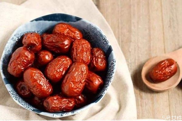 红枣有什么营养价值,红枣的作用和价值 红枣有什么营养价值,红枣的作用和价值