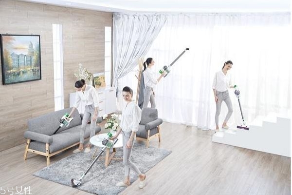 吸尘器和扫把哪个好用,吸尘器和扫把哪个好